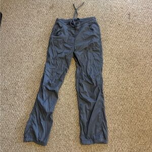 Hollister cargo pants